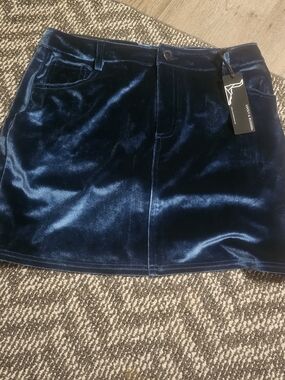 Lucky & Blessed Velvet Mini Skirt - Dark Blue